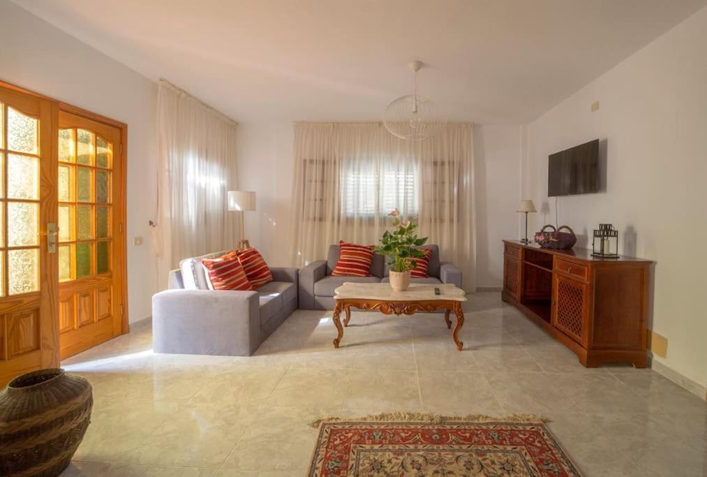 Villa Teram 알라예로 외부 사진