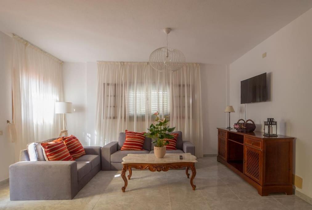 Villa Teram 알라예로 외부 사진