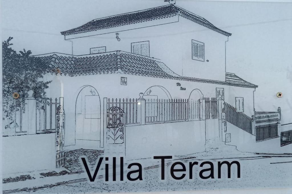 Villa Teram 알라예로 외부 사진